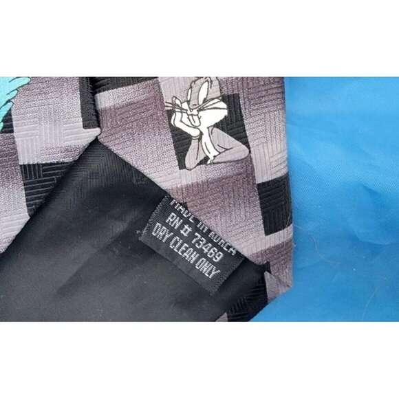 1998 Looney Tunes Mania Tie Bugs Bunny Taz Daffy Duck Sylvester Tweety Valentine - Picture 4 of 7